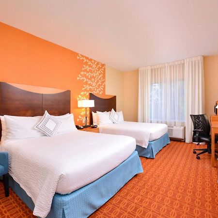 Fairfield Inn & Suites וויט מארש מראה חיצוני תמונה